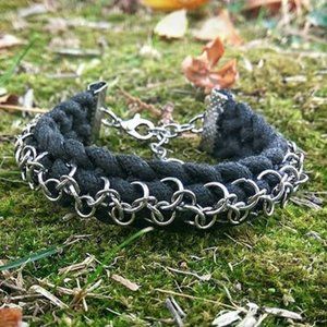 Braided Bracelet With a Silver-tone Chain